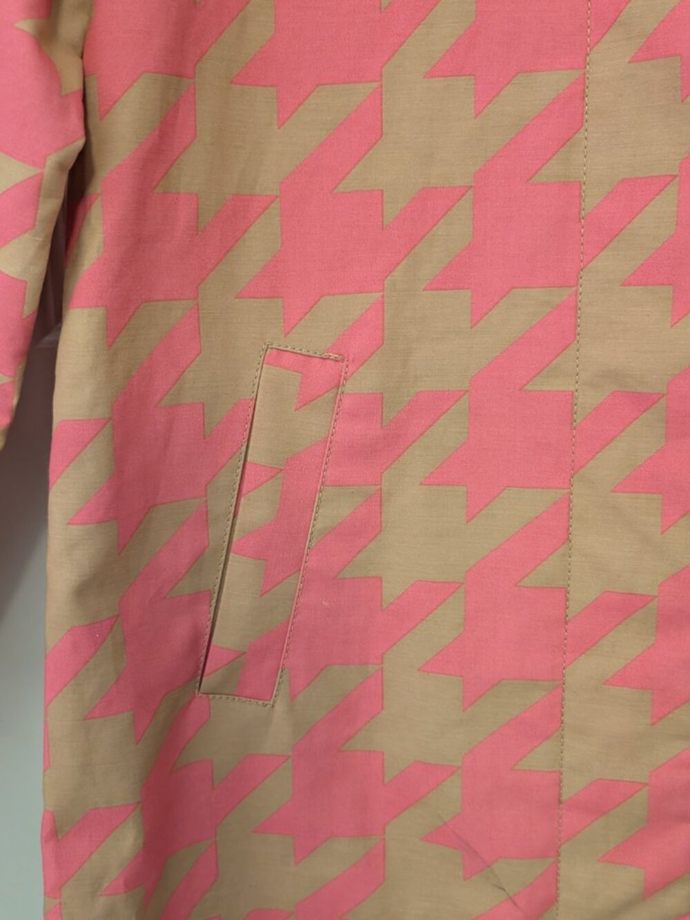 Isaac Mizrahi for Target 20th Anniversary Houndstooth Coat | XS | Pink & Tan - Picture 4 of 8
